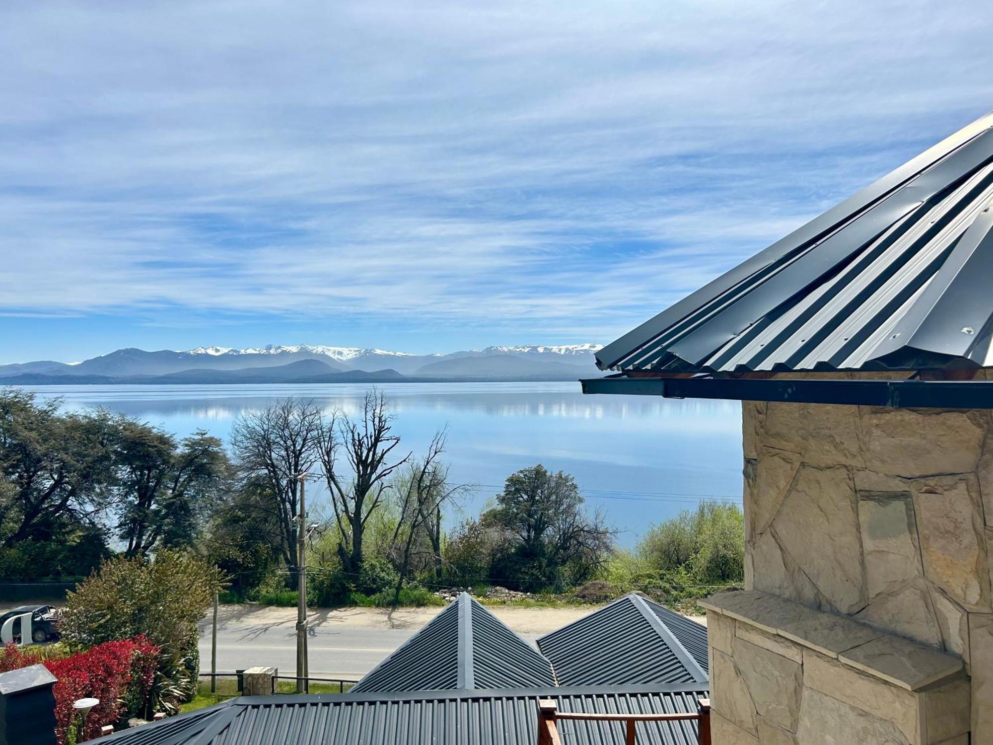 Bahia Paraiso Apart & Suites San Carlos de Bariloche Exterior photo